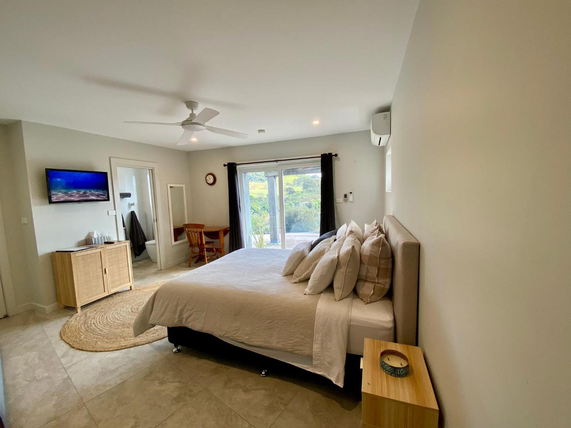 Отель Hills View Bnb Studio Kiama Heights Экстерьер фото